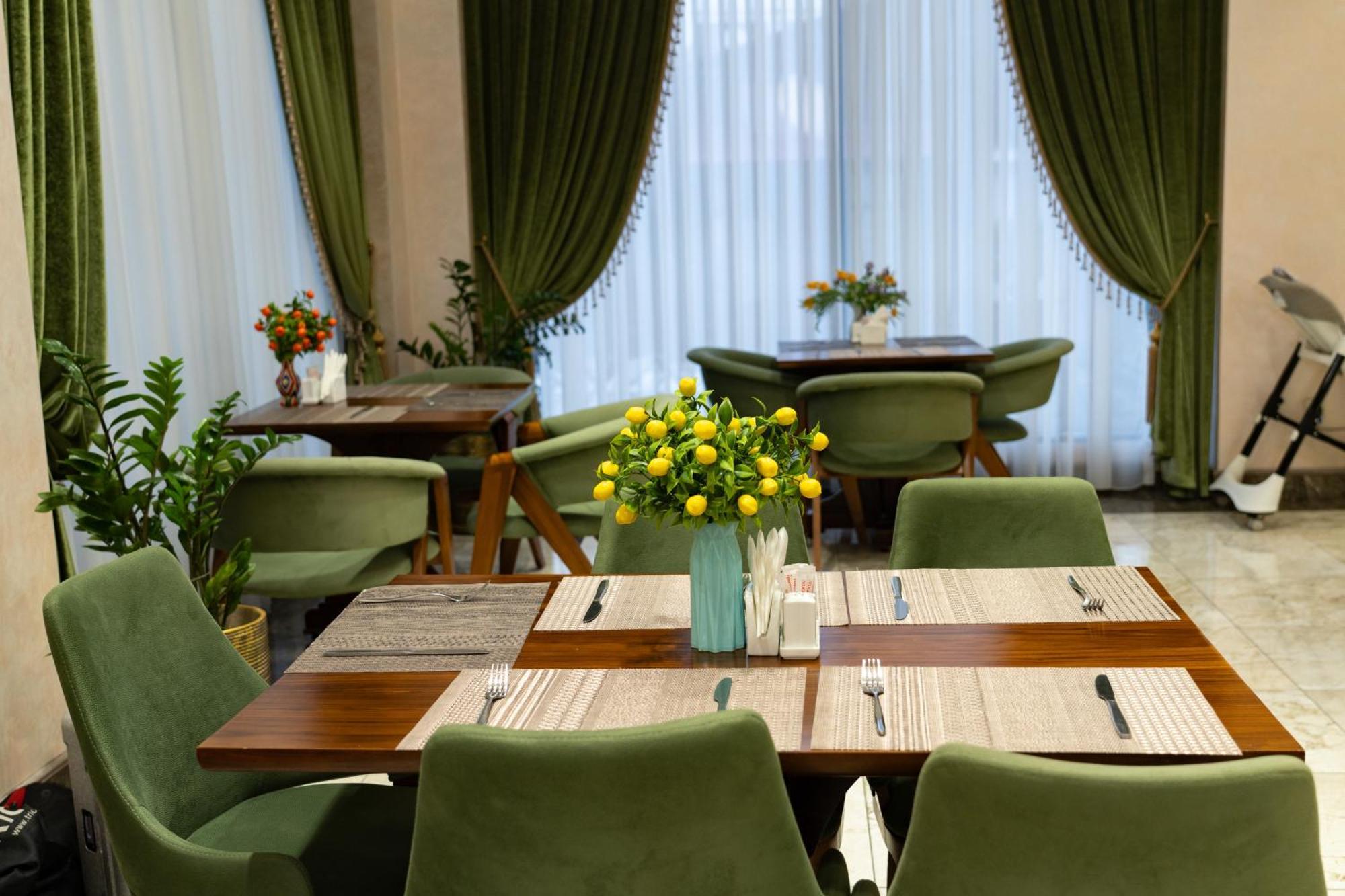 Al Anvar Halal Hotel By Hotelpro Group Tasken Kültér fotó