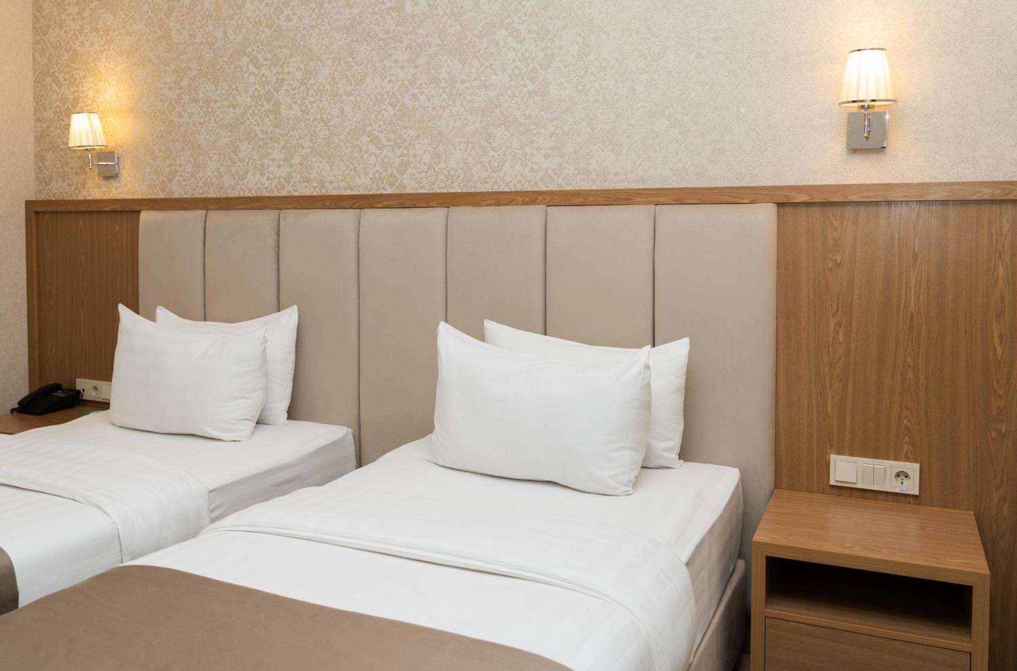 Al Anvar Halal Hotel By Hotelpro Group Tasken Kültér fotó