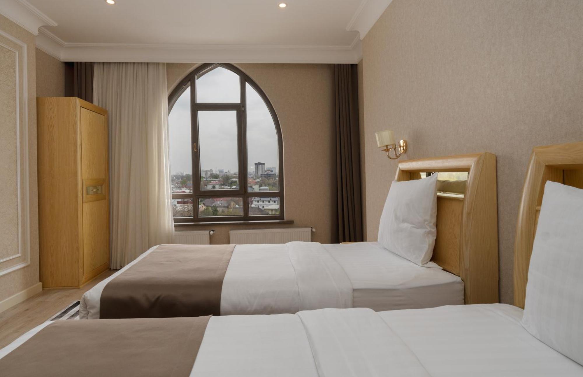 Al Anvar Halal Hotel By Hotelpro Group Tasken Kültér fotó