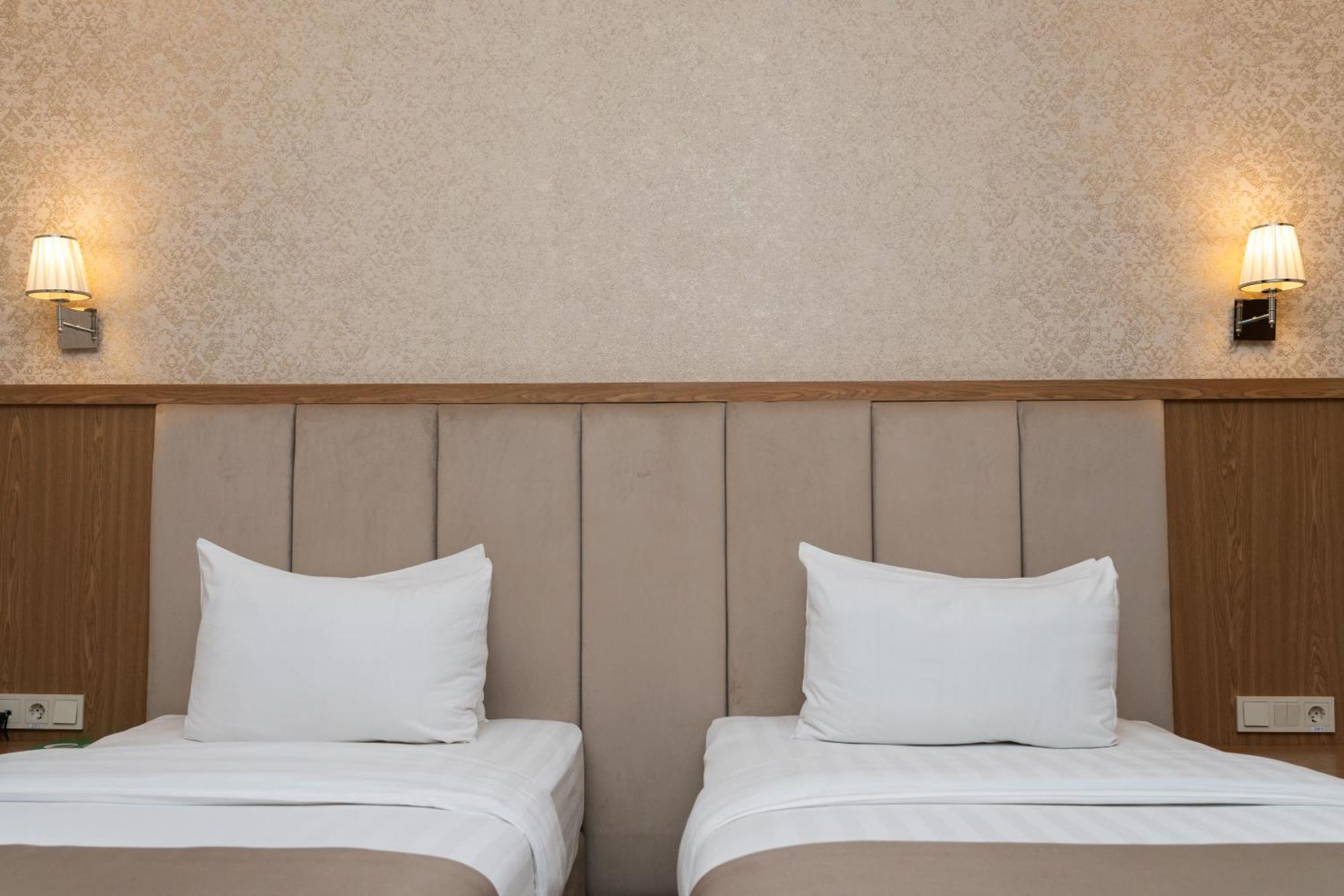 Al Anvar Halal Hotel By Hotelpro Group Tasken Kültér fotó