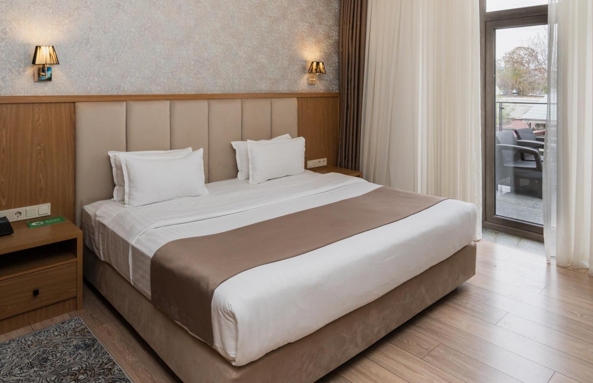 Al Anvar Halal Hotel By Hotelpro Group Tasken Kültér fotó